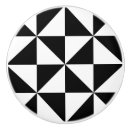 Recherche de triangles boutons et poignées de porte Arrière plan