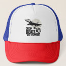 Recherche de contre casquettes Contre la guerre