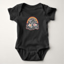 Recherche de lesbiennes bébé vêtements Arc en ciel