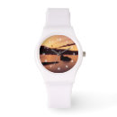 Recherche de coucher du soleil montres Aucunes personnes
