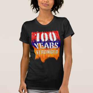 100 ans le T-shirt de femmes arméniennes plus