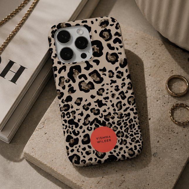 16 Pro Coque iPhone à Imprimé Léopard | Housse de Télépho (A fashionable iPhone Case that blends bold animal print with a polished personalized touch.)