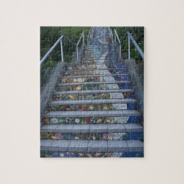 16e Avenue Marches Carrelées #2 Puzzle (Vertical)