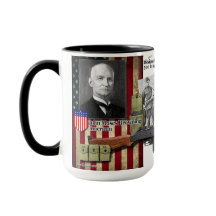 1918 brunissant la tasse de café de la BARRE M1918