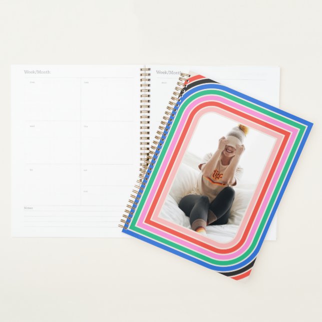 1970s Retro Stripe Personnalisable Photo Planner (Devant avec enveloppe)