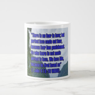 1 Jean 4:18-19 WEBU Mug
