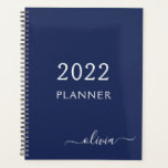 2022 Bleu Marine Blanc Féminin Monogramme Nom<br><div class="desc">2022 Blanc et Bleu Marine Monogramme Ajoutez Votre Propre Nom de Script Planificateur d'événement de mariage de calendrier 2022. Cela fait le parfait cadeau d'anniversaire pour les 16 ans, mariage, douche de mariée, anniversaire, douche de bébé ou enterrement de vie de jeune fille pour quelqu'un qui aime le luxe glamour...</div>