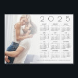 2025 Calendrier Photo superposition Mariage nouvel<br><div class="desc">2025 Calendrier Photo Overlay Nouvelle Mariée Carte Favor Mariage. Une idée pour une faveur de mariage pour les couples mariages de noël, avec ce cadeau calendrier 2025 pour vos invités personnalisée avec votre photo préférée! Il vous suffit d'échanger votre photo avec l'exemple d'image et de personnaliser votre message de remerciement...</div>