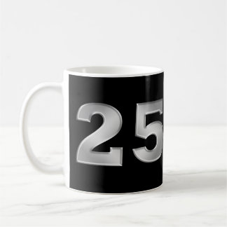 25ème Tasse argentée d'anniversaire