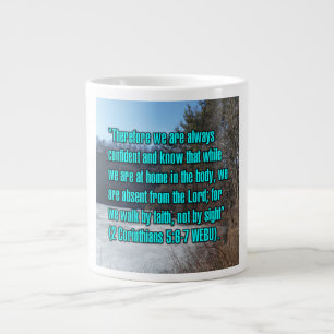 2 Corinthiens 5:6–7 WEBU Mug