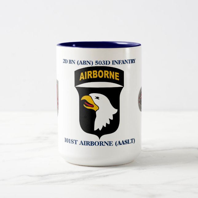 2 Couleurs 2ème TASSE AÉROPORTÉE de l'INFANTERIE 503D de (Centre)