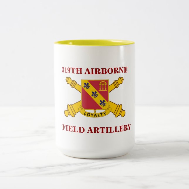 2 Couleurs 319TH TASSE AÉROPORTÉE d'ARTILLERIE de CAMPAGNE (Centre)