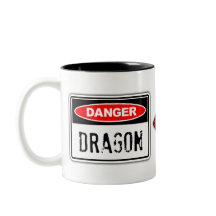 Dragon de danger - tasse drôle de geek de panneau