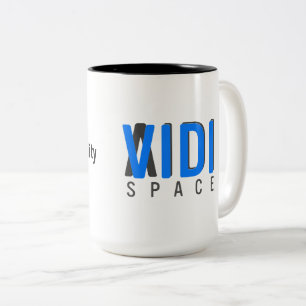 2 COULEURS ENTREZ DANS NOTRE TASSE DE LA RÉALITÉ VIDI