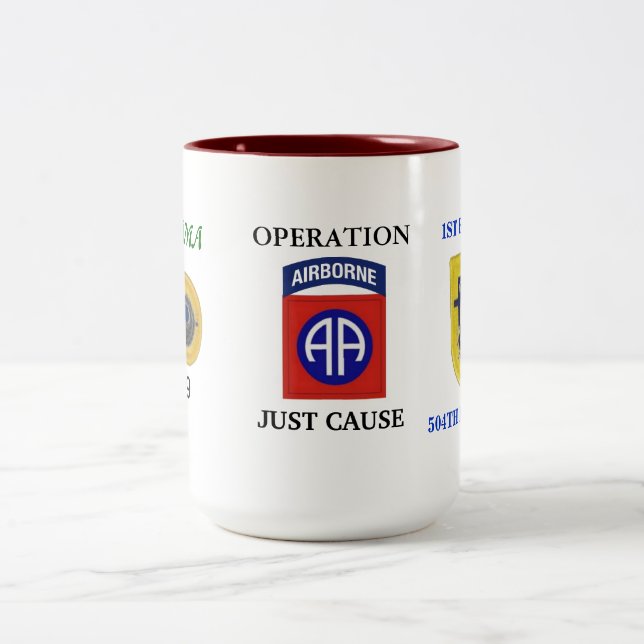 2 Couleurs ęr TASSE de CAUSE de l'OPÉRATION 82D de MILLIARD (Centre)
