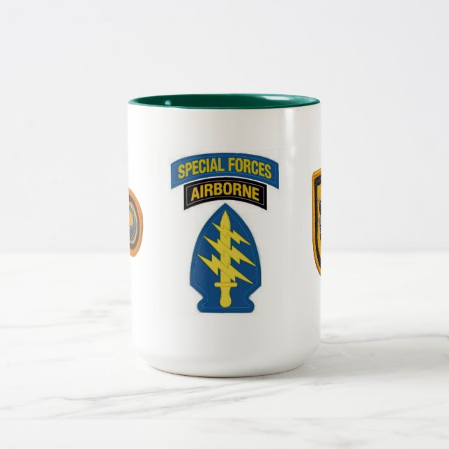 2 Couleurs ęr Tasse de groupe de forces spéciales (Centre)