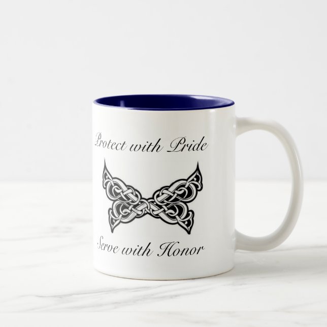 2 Couleurs La police tatoue la tasse (Droit)