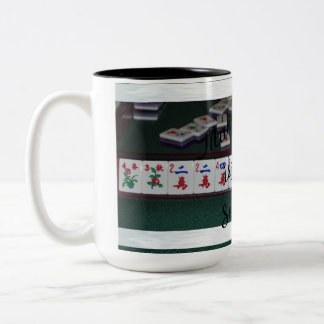 2 Couleurs le jongg d'heure-milliampère est tasse sérieuse !