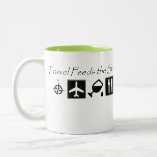 2 Couleurs Le voyage alimente l'âme - tasse de café