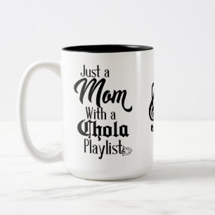 2 Couleurs Maman avec sa tasse de playlist de chola