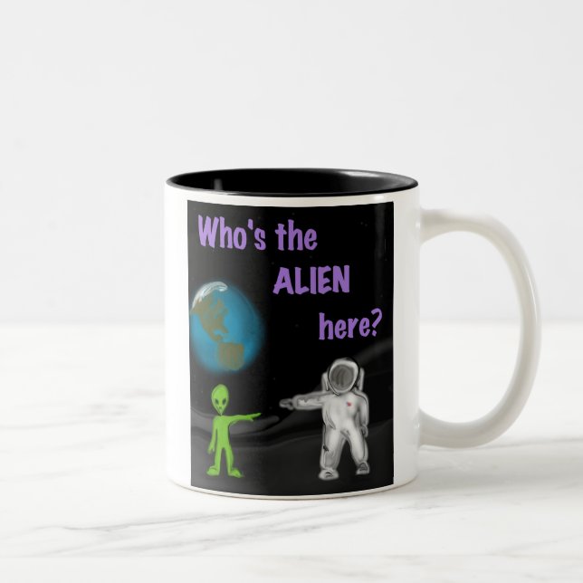 2 Couleurs Qui est l'alien ici ? tasse (Droit)