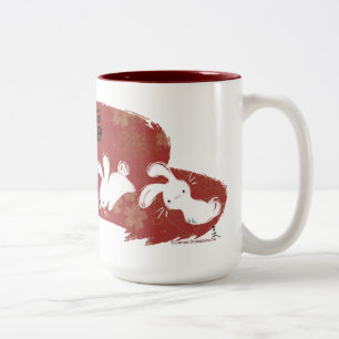 2 Couleurs Tasse chanceuse de traçage de lapins (rouge)