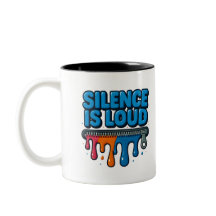Tasse d'art à typographie audacieuse Silence est b