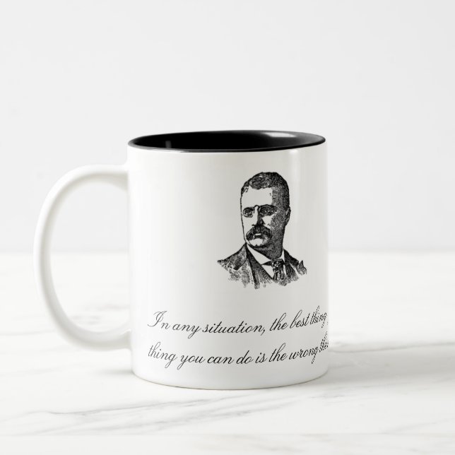 2 Couleurs Tasse de citation de Teddy Roosevelt (Gauche)