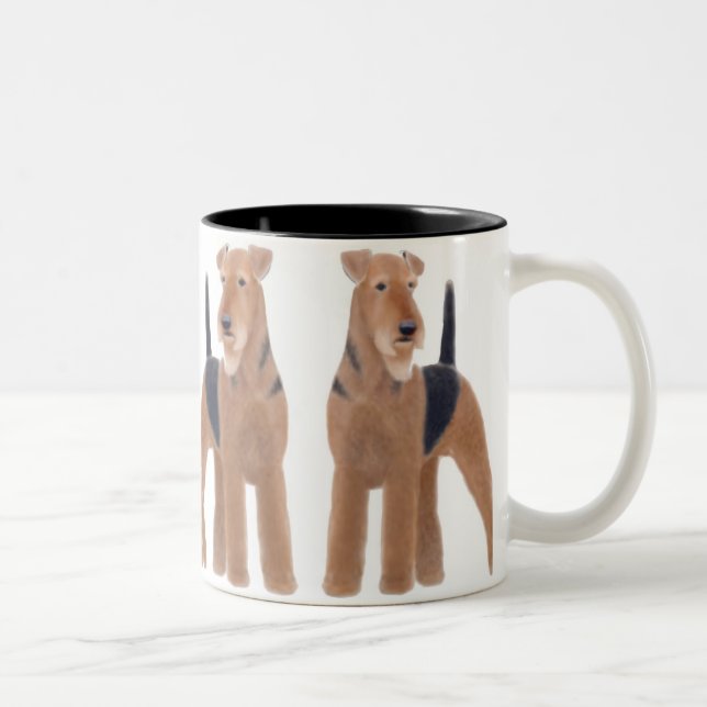 2 Couleurs Tasse de terriers d'Airedale (Droit)