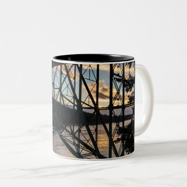 2 Couleurs Tasse du pont Deception Pass (Devant droit)