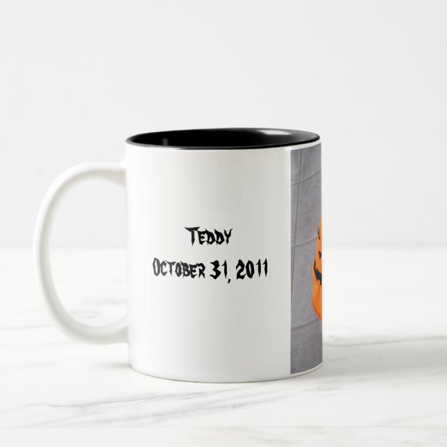 2 Couleurs Tasse heureuse de Howl-0-Ween (Gauche)