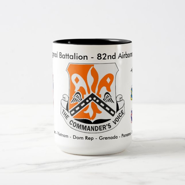 2 Couleurs Tasse Historique du 82e Bataillon des transmission (Centre)