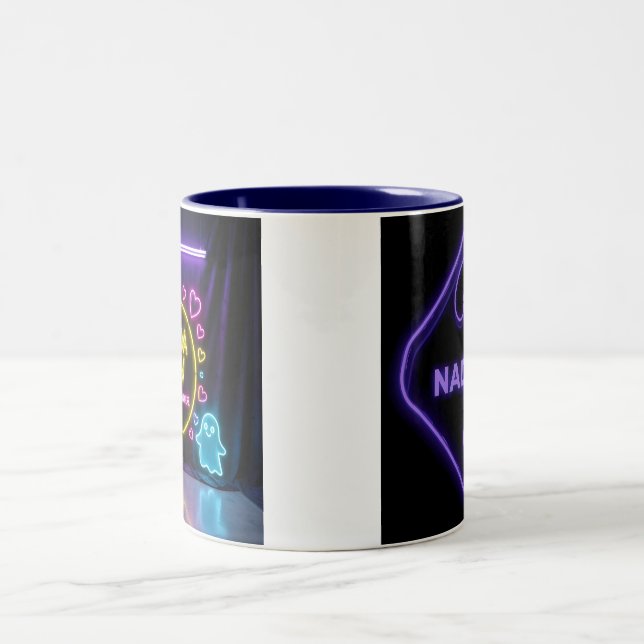 2 Couleurs Tasse Nada UV - The Same Out Here (Centre)