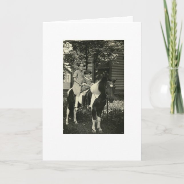 2 FILLES ET UNE CARTE DE SALUT CHEVAL (Devant)