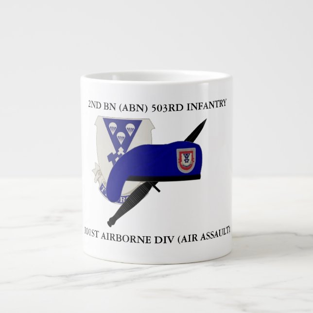 2ème TASSE d'ÉLÉPHANT d'INFANTERIE de BATAILLON (Devant)
