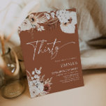 30e anniversaire Invitation Terracotta Boho Pampas<br><div class="desc">Les invitations à l'anniversaire de Terracotta sont la meilleure façon d'annoncer votre anniversaire à vos invités. Chaque invitation à l'anniversaire présente des motifs floraux complexes et une belle typographie aux couleurs neutres, dont la terre cuite, le beige et les tons terreux. Imprimés sur un carton de haute qualité, ils impressionneront...</div>