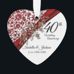 40e, 52e ou 80e anniversaire de rubis<br><div class="desc">40ème, 52ème ou 80ème anniversaire de Ruby Mariage Keepsaké Design Ornament. Ce beau ornement sera un succès avec ce couple spécial ou cette ou ces personnes. Il fonctionnerait aussi bien pour tout autre événement ou occasion comme un fiançailles, un mariage, un anniversaire, un diplôme, une retraite, etc... en changeant simplement...</div>