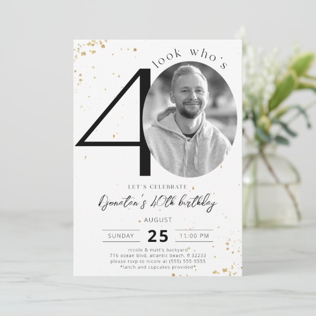 40e anniversaire Gold Invitation avec photo (Debout devant)