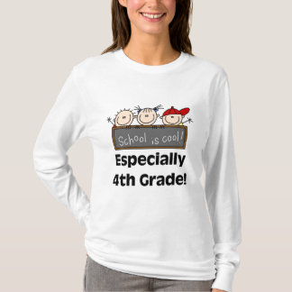 4ème L'école primaire est les T-shirts et les
