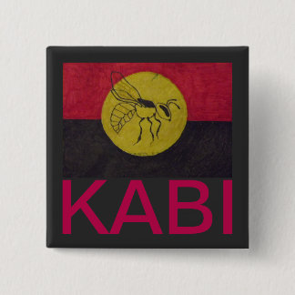 5 CM CARRÉ KABI KABVAI BEE BADGE - LETTRE CRIMSON.