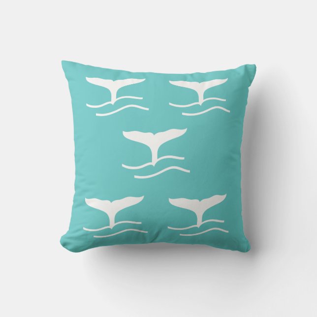 5 queues blanches sur coussin bleu turquoise (Recto)