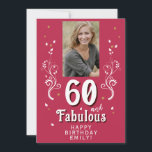 60 & Fabulous Foliage Magent Photo 60th Birthday<br><div class="desc">60 et Fabulous Foliage Magenta 60e anniversaire Carte photo. 60 et texte fabuleux en écriture blanche tendance avec un nom et feuillage blanc sur un arrière - plan magenta vif. Personnalisez-le avec votre photo,  votre nom et l'âge. Ajoutez votre texte à l'arrière de la carte ou effacez-le.</div>