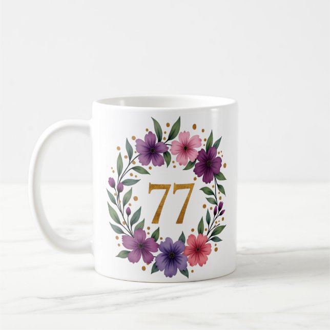 77ème Anniversaire Mug - Couronne florale avec num (Gauche)