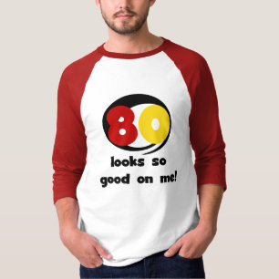80 T-shirts et cadeaux de belle apparence sur moi