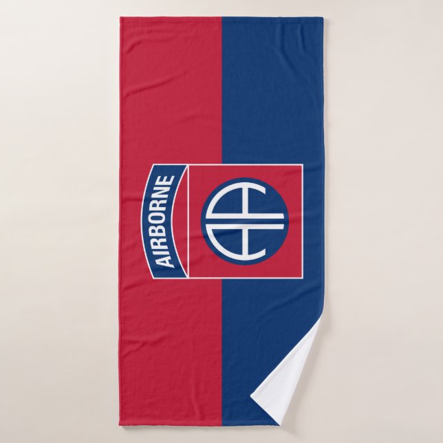 82e division aérienne Flag Military Vétéran (Serviette de bain)