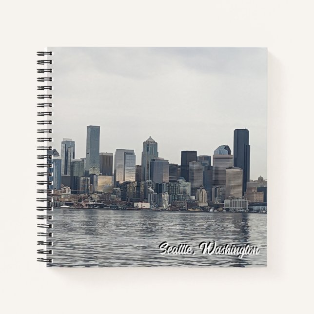 8.5X8.5 Carnet spiral - skyline de Seattle, WA. (Devant)