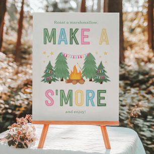 8x10 Girl's Camping Faire un signe S'more