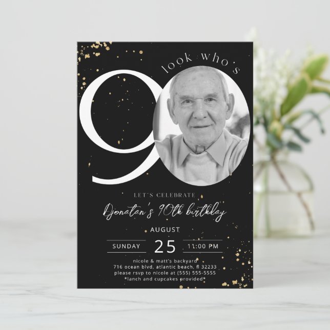 90e anniversaire Black Gold Invitation Card Photo (Debout devant)