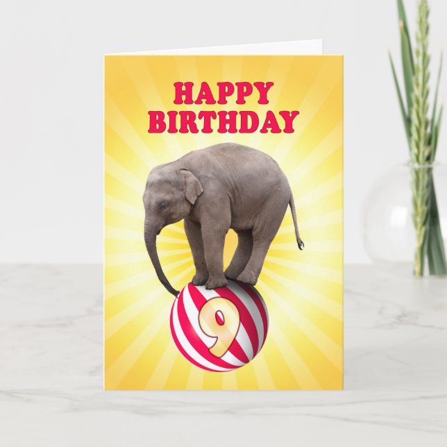 9 ans, une carte d'anniversaire d'éléphants heureu (Devant)