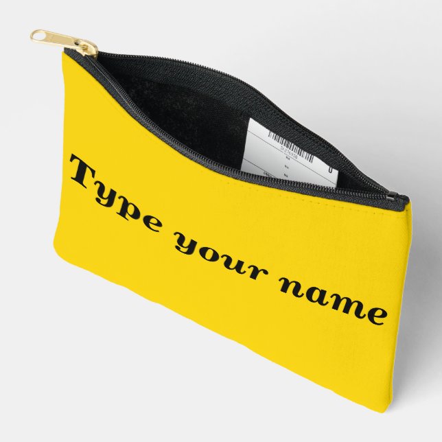 À Accessoires Votre nom sur pochette jaune (Ouvrir)